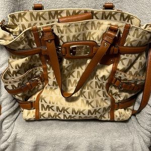 Michael Kors Tote